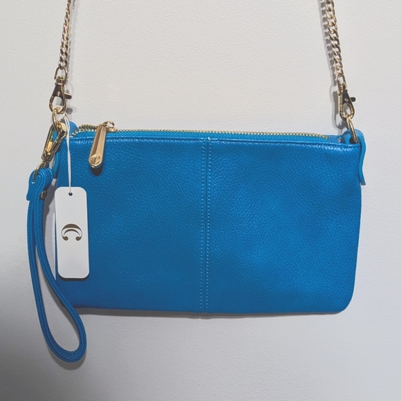 Charming Charlie Handbags - Charming Charlie Torquise Hand Bag With Gold Chain